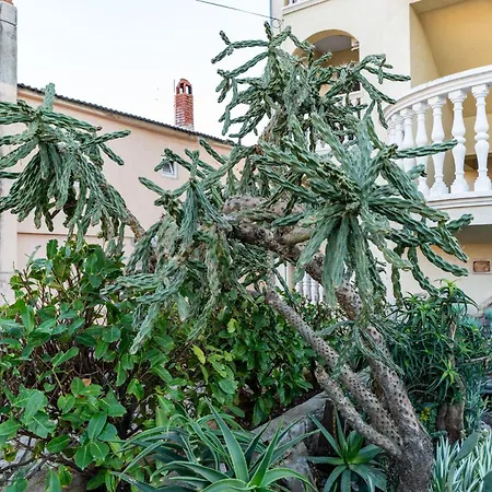 Sima アパート Pakoštane