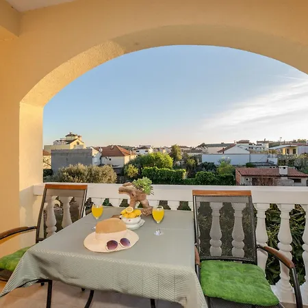 Sima Apartamento Pakoštane